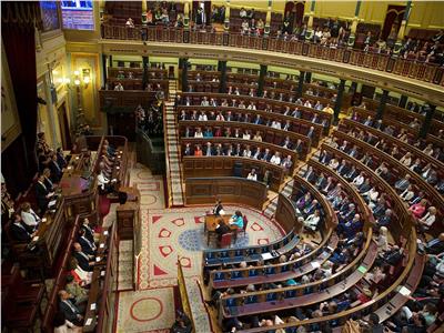 نواب بالبرلمان الإسباني: أوقفنا تصدير الأسلحة لإسرائيل