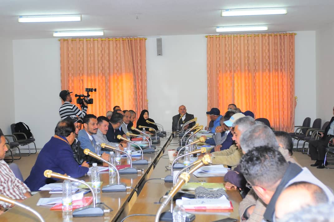 اختتام دورة تطوير المهارات القيادية للكوادر الإدارية بمجلس النواب بمشاركة 30 متدربًا ومتدربة