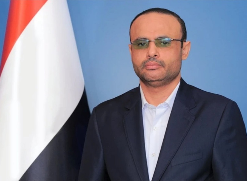 الرئيس المشاط يعزّي عضو مجلس النواب الشيخ صادق أبو يابس واخوانه في وفاة والدهم