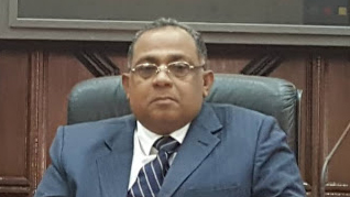 نائب رئيس مجلس النواب  عطية،، يعزي في وفاة رئيس اللجنة العليا للانتخابات القاضي محمد  السالمي